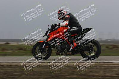 media/Nov-30-2025-TrackDaz (Sun) [[d8b22663df]]/A Group/Session 4 (Wheelie Bump)/